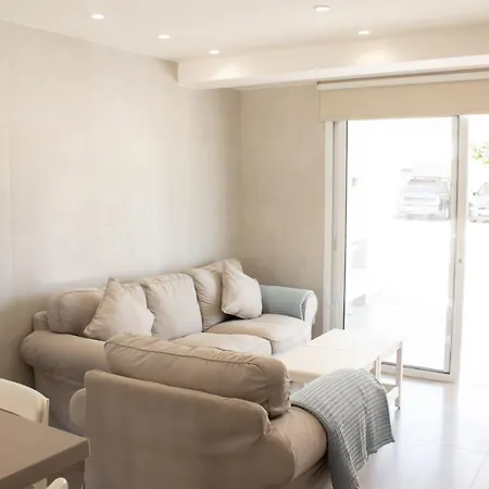 Short Walk From Nissi - Excellent Location! *