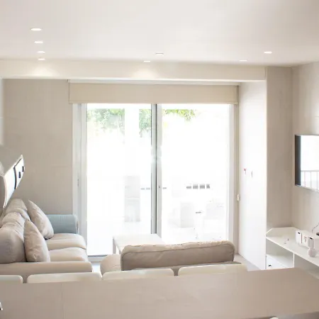 Short Walk From Nissi - Excellent Location! *