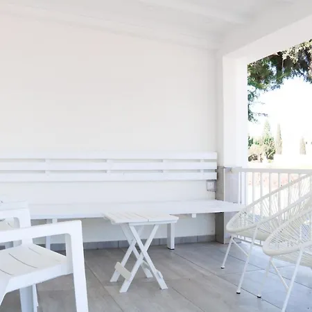 Short Walk From Nissi - Excellent Location! Αγία Νάπα